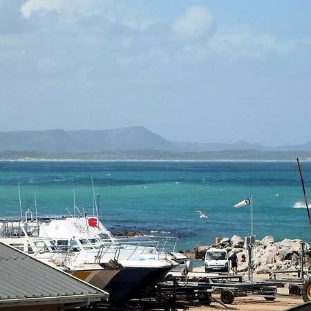 After8 B&B Kleinbaai Luaran gambar